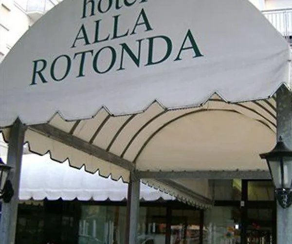 Rotonda ليدو دي يسولو