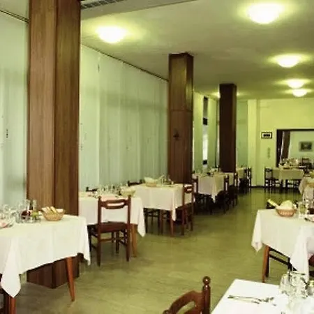 Rotonda מלון לידו די ג'סולו